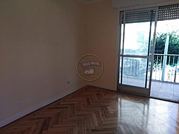 Foto Venta de piso en Travesas-Balaídos (Vigo), Centro